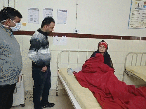 A woman who came to visit Khatushyam has been hospitalized for 5 days. | खाटूश्यामजी उप जिला अस्पताल में 5 दिन से महिला भर्ती: श्याम बाबा के दर्शन करने आई थी, परिजनों की नहीं दे रही जानकारी, वृद्धाश्रम भेजने की जिद्द पर अड़ी – Sikar News
