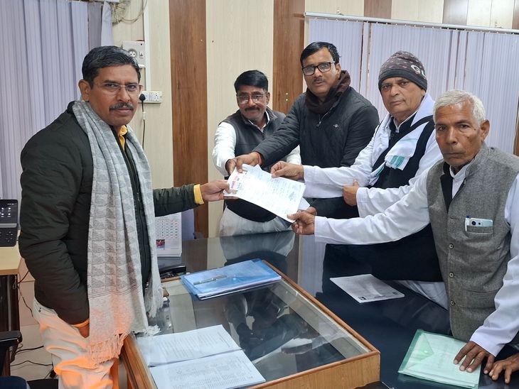 Meena tribal community raised questions on ward formation | जनजाति मीणा समाज ने वार्ड गठन पर उठाए सवाल: जिला परिषद, बाड़ी और सरमथुरा के वार्डों में संशोधन की मांग की – Dholpur News