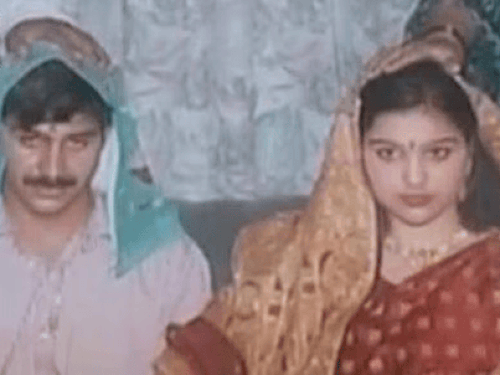 रेलूराम हत्याकांड के दोषी बेटी-दामाद दोबारा जेल जा सकते हैं:सुप्रीम कोर्ट ने रिहाई पर रोक लगाई, हाईकोर्ट को दोबारा विचार करने के आदेश