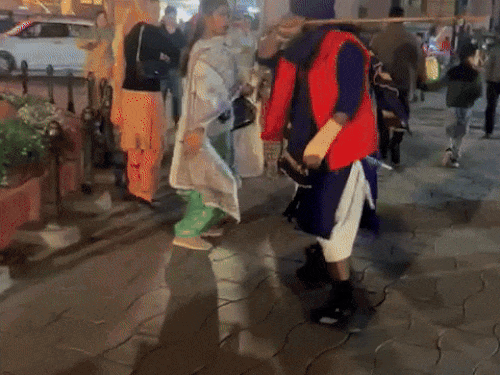 Amritsar Heritage Street Tense After Nihang-Mahant Clash| Golden Temple Viral Video