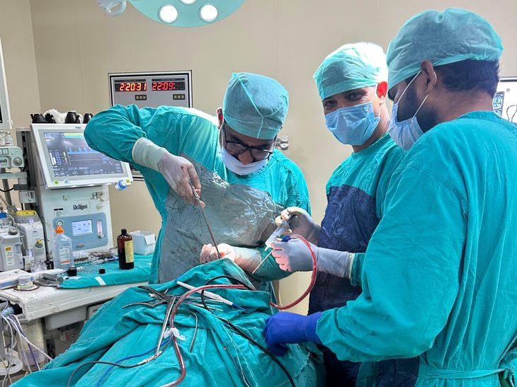 Nurses are getting less salary in Jhalawar Medical College | झालावाड़ मेडिकल कॉलेज में नर्सों को कम मिल रहा वेतन: राजमेस के आदेश के बावजूद 6 माह से 8,144 रुपए का भुगतान – jhalawar News