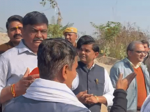 अलवर में दिखेंगे अफ्रीकी जिराफ और गिर के शेर:वन मंत्री बोले- NCR का सबसे बड़ा बायोलॉजिकल पार्क जल्द होगा तैयार, प्रेम रत्नाकर बांध में मिलेंगे पट्टे