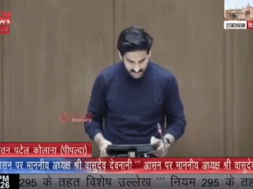 कांग्रेस विधायक ने सड़कों से जुडा मुद्दा उठाया:बोले, 3 माह बाद भी किसानों को नहीं मिला मुआवजा, BJP विधायक ने आंगनबाड़ी कार्यकर्ताओं का मामला उठाया