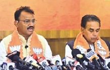 जूली के आरोप पर भाजपा का जवाब- यहां  कोई खींचतान नहीं