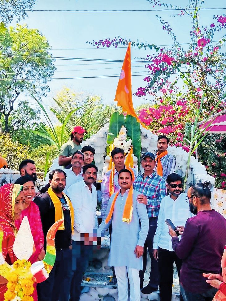 जरनेश्वर महादेव मूर्ति की स्थापना, 24 घंटे बहेगा गंगाजल रूपी झरना