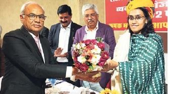 सहकारिता को ऊर्जा व नया स्वरूप दे रही केंद्र सरकार