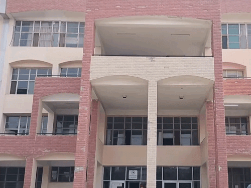 कंगना रनौत मानहानि केस में 10 मार्च को सुनवाई:बठिंडा में वकीलों की हड़ताल के कारण बढ़ी तारीख, किसान आंदोलन से जुड़ा मामला