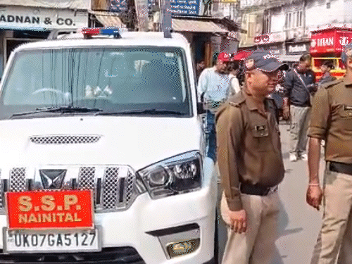 बनभूलपुरा अतिक्रमण केस में अंतरिम आदेश:सुप्रीम कोर्ट ने कहा-सरकार की जमीन है, कब्जा हटना चाहिए, पीएम आवास योजना के तहत हो पुनर्वास