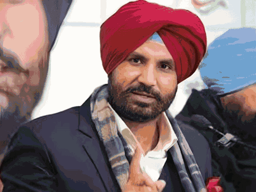 Dr. Navjot Kaur Sidhu left Punjab Congress party; Amarinder Singh Raja Warring