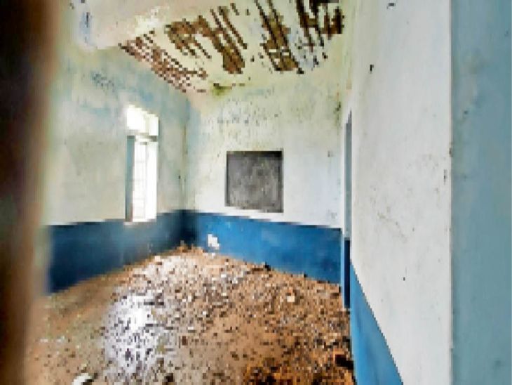 Repair of 2100 schools is dependent on one AEN, one JEN even took VRS.