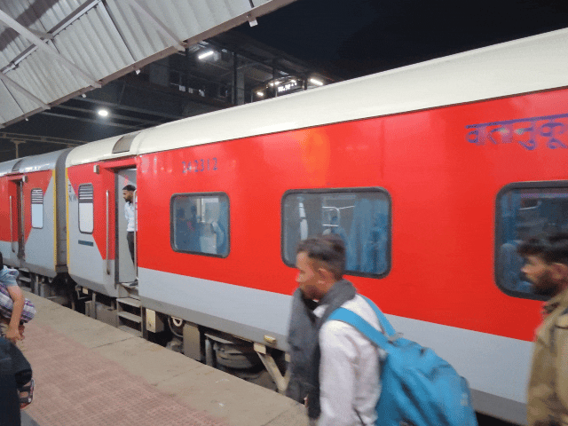 Bandra Special Train Extended Till March 2026 for Holi