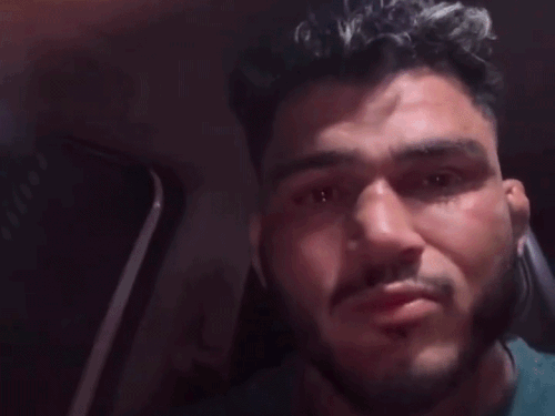 पंजाब का इंटरनेशनल कबड्डी खिलाड़ी फूट-फूट कर रोया:कहा- जान से मारने की धमकियां मिल रहीं; पंचायत मेरा घर गिराना चाहती है